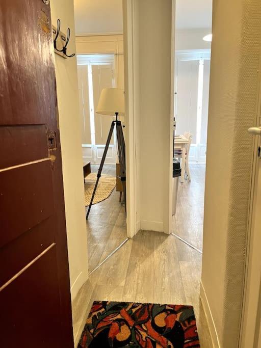 Studio Duquesne 1/2 Pers Ναντ Εξωτερικό φωτογραφία